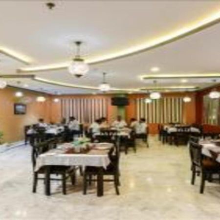 Hotel Chanakya Agra  Zewnętrze zdjęcie