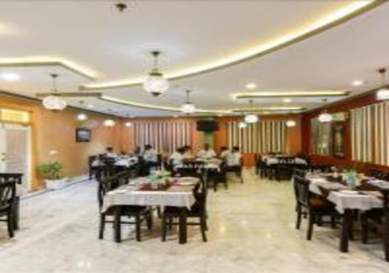 Hotel Chanakya Agra  Zewnętrze zdjęcie