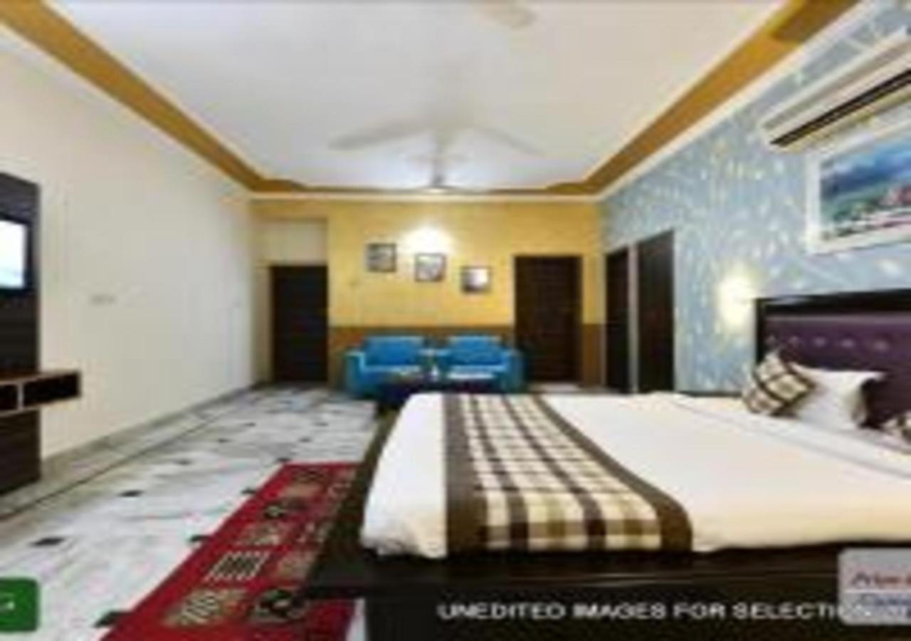 Hotel Chanakya Agra  Zewnętrze zdjęcie