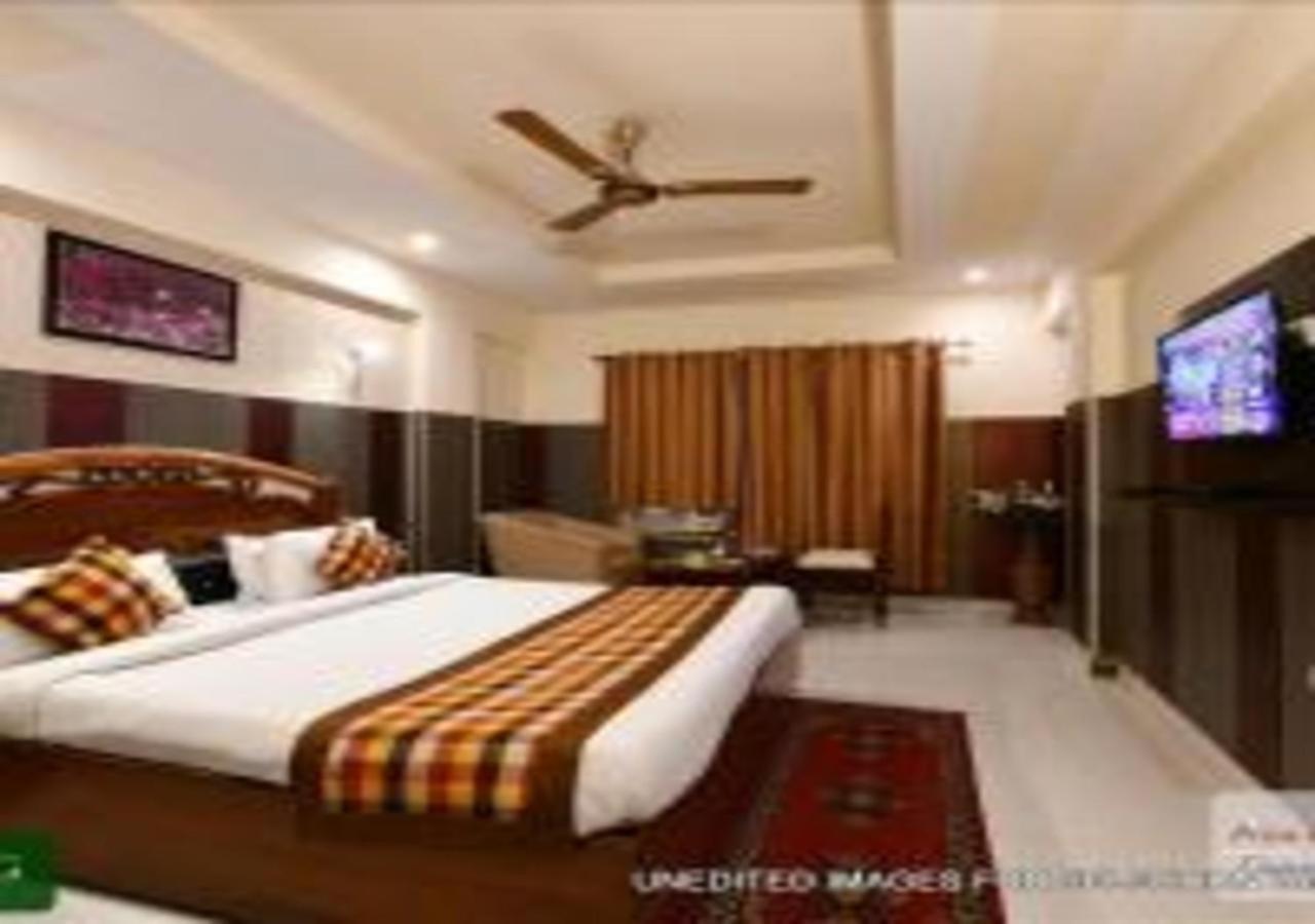 Hotel Chanakya Agra  Zewnętrze zdjęcie