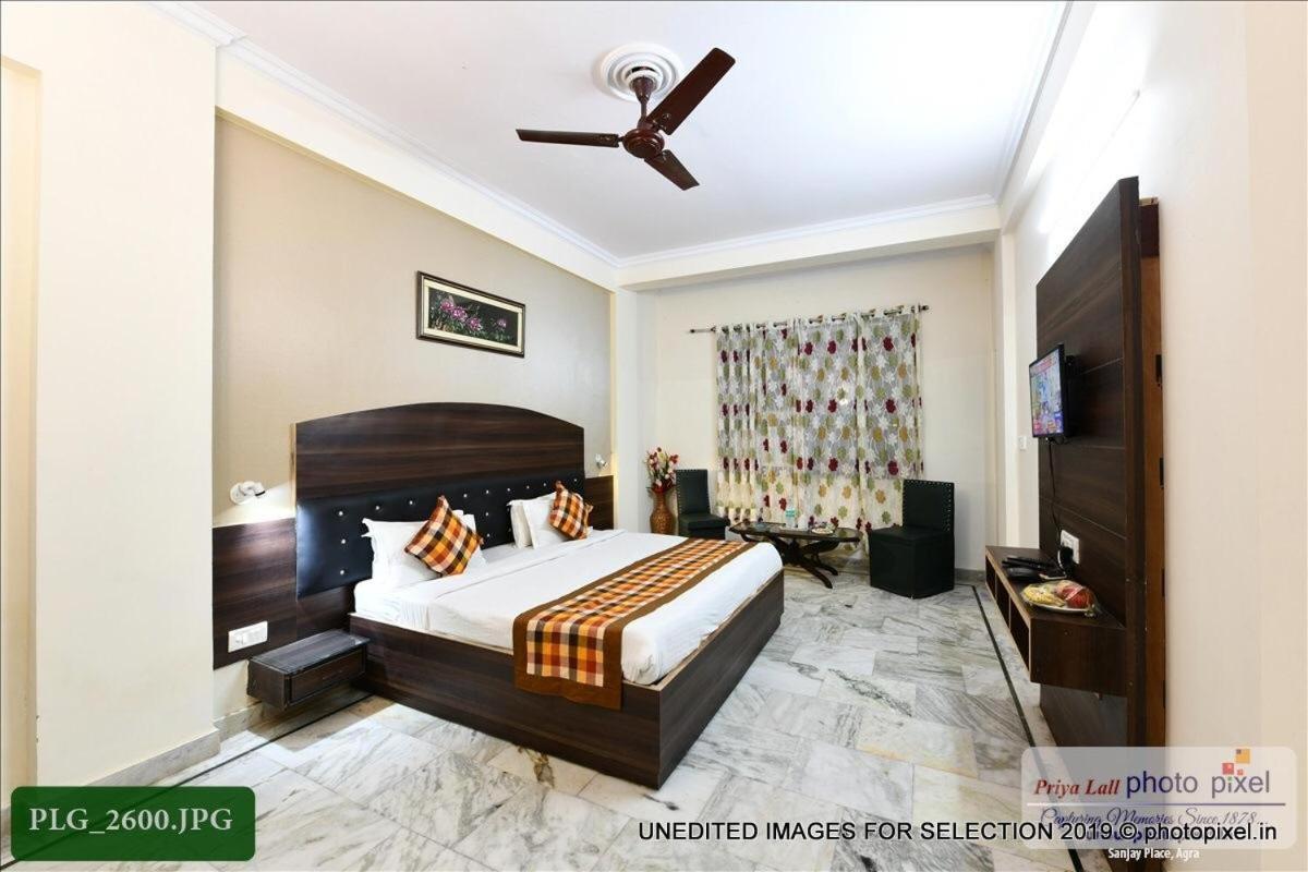 Hotel Chanakya Agra  Zewnętrze zdjęcie
